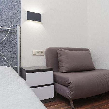 Apartment Zhukovskogo 17 Odessa Dış mekan fotoğraf